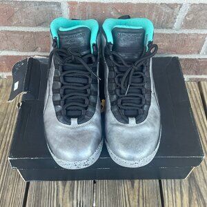 Air Jordan 10 Lady of Liberty 30th Anniversary Shoes